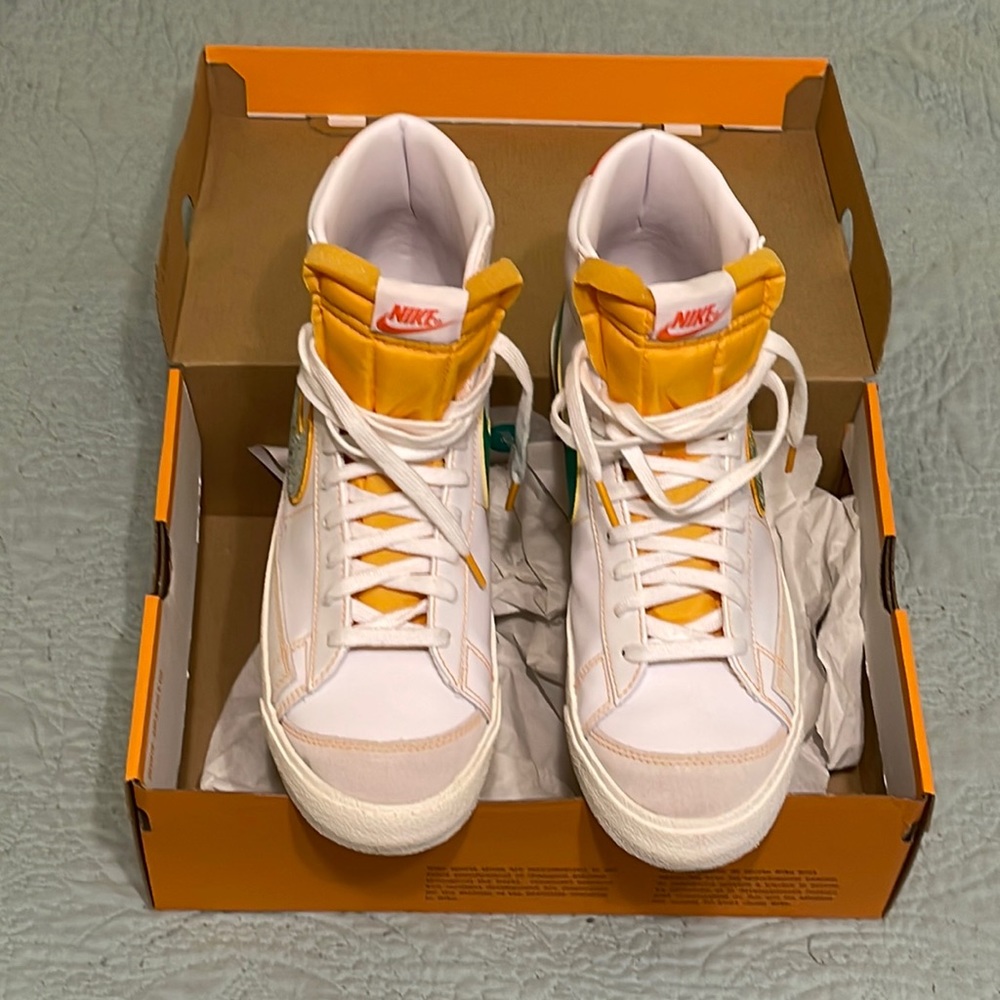 Nike Blazer Rayguns
